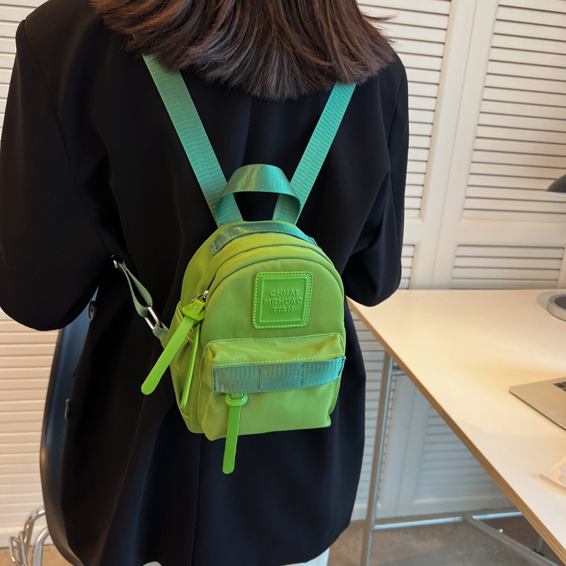 Mini Backpacks For Women 2022  - مراجعة Crossfit Gear Pouch وسعره